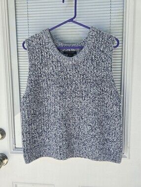 Tahari Chunky Knit Sleeveless Sweater Vest - Gray/White XL